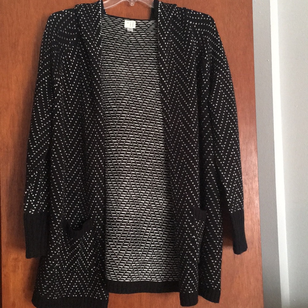 A new day brand size xxl black hooded sweater